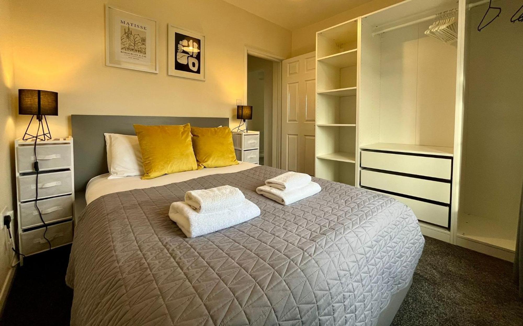Central, Newly Refurb 2 Bed Flat With Free Parking CBG Εξωτερικό φωτογραφία